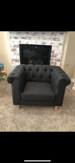 Charcoal gray Quentin chesterfield chair for Sale in Riverside, CA