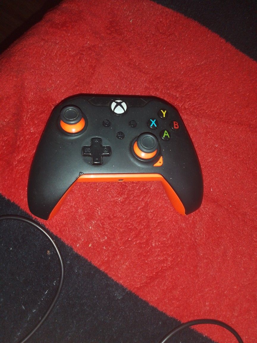 Xbox One X Controller