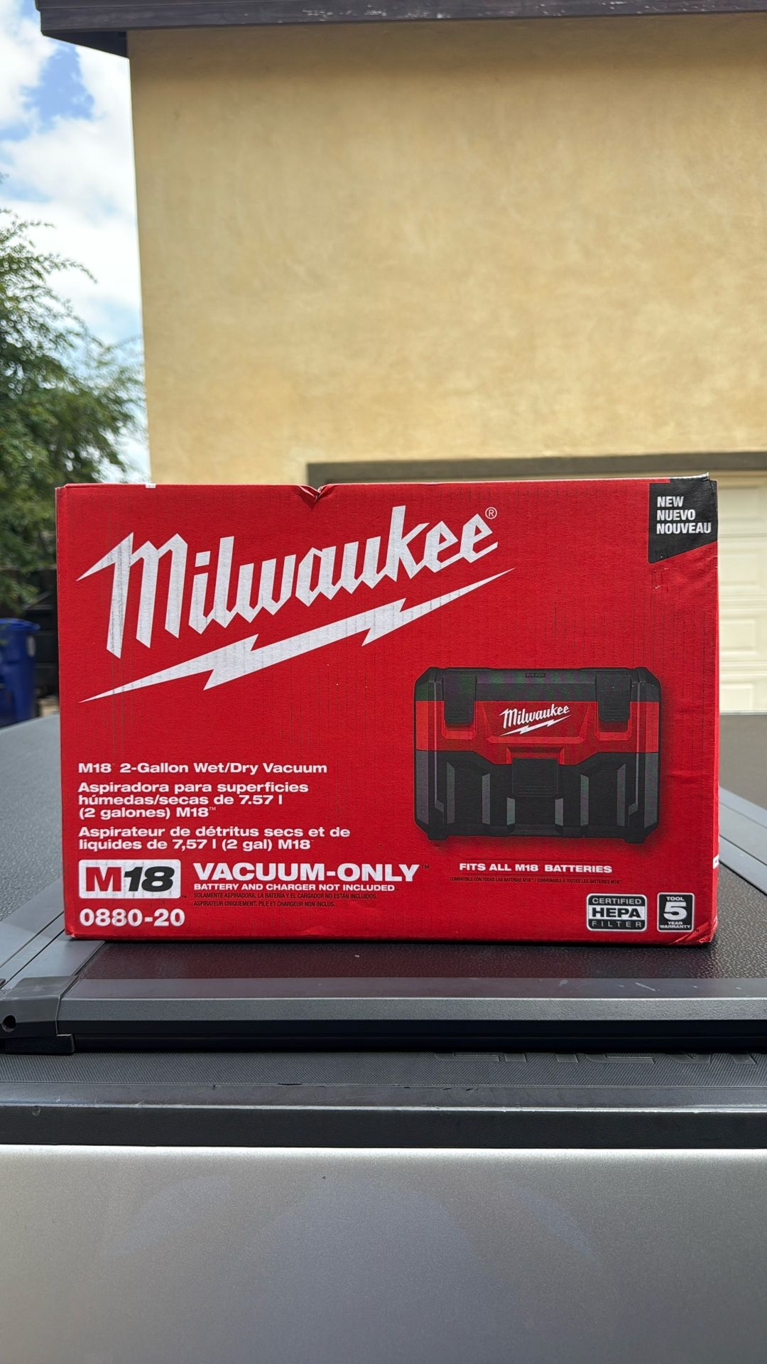 Milwaukee Wet/dry Vacuum 