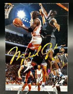 Michael Jordan/Shaquille O’Neal 1990’s Gold Signature Promo Card-Rare