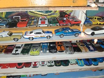 Die Cast Cars, 1/64 Premiums Mostly. Loose And In Pack.