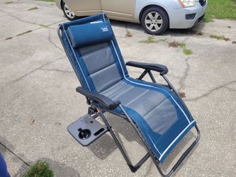 Like New Timber Ridge Zero Gravity Lounger Chair w/ Side Table Adjustable Headrest - $60 FIRM