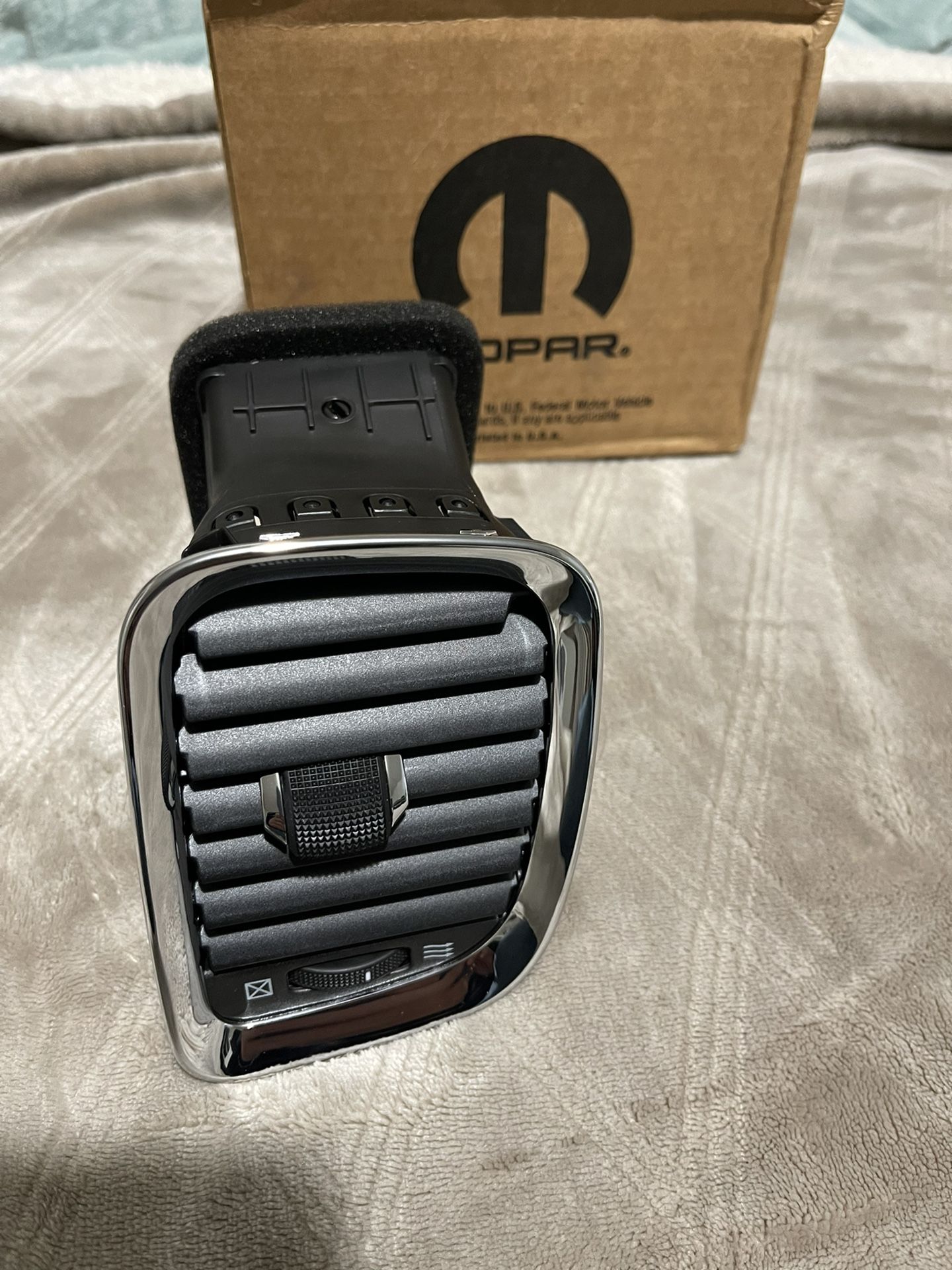2011-2018 Durango Air Vent Passenger Side