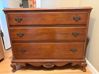 Cavalier “Stow Away” vintage mid-century modern cedar chest dresser