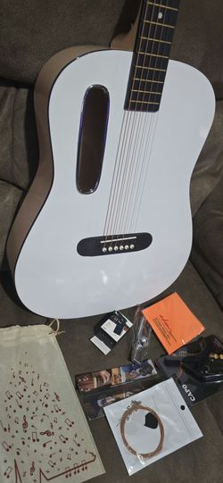 ACOUSTIC GUITAR $99 OBO. Size 3/4