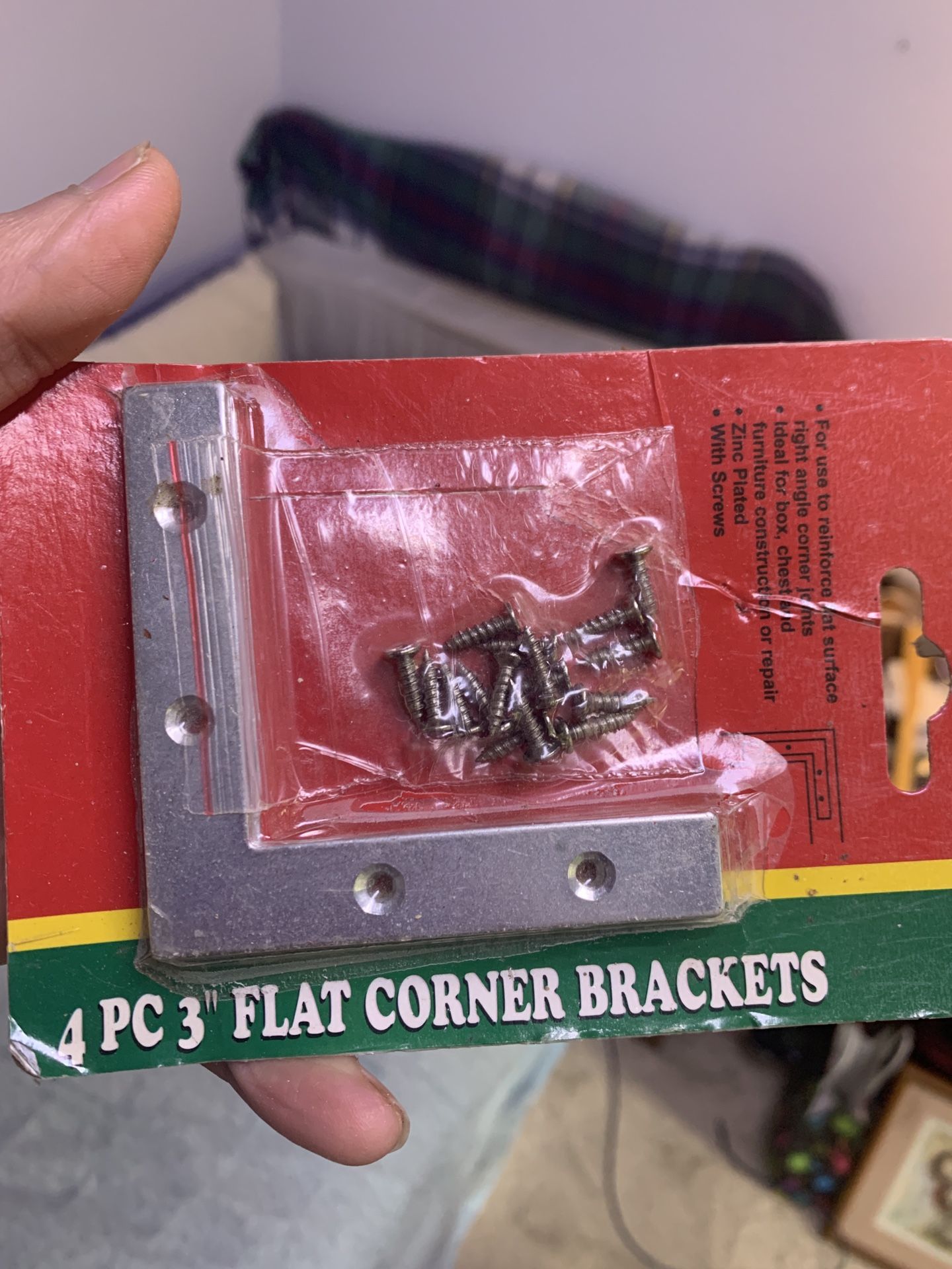 4 3” Flat Corner Brackets with Screws