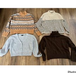 Medium, Zara & Nordstrom rack sweater bundle