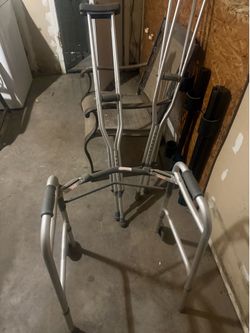 Walker/Crutches