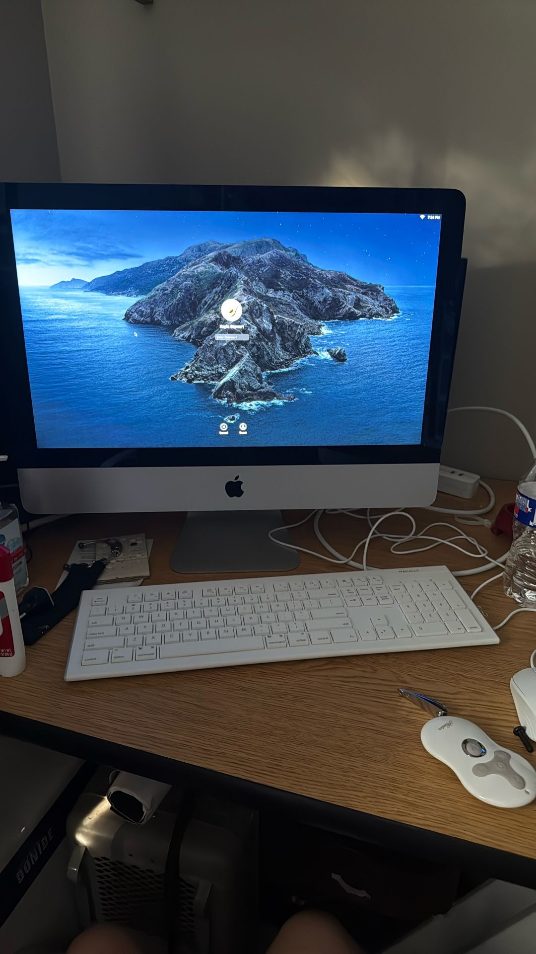 Mac Book