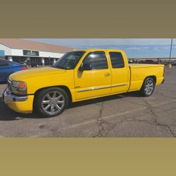 2004 GMC SIERRA 