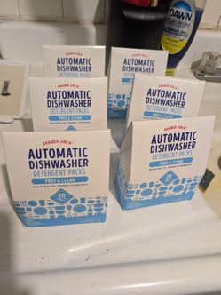 Dishwasher detergent tablets