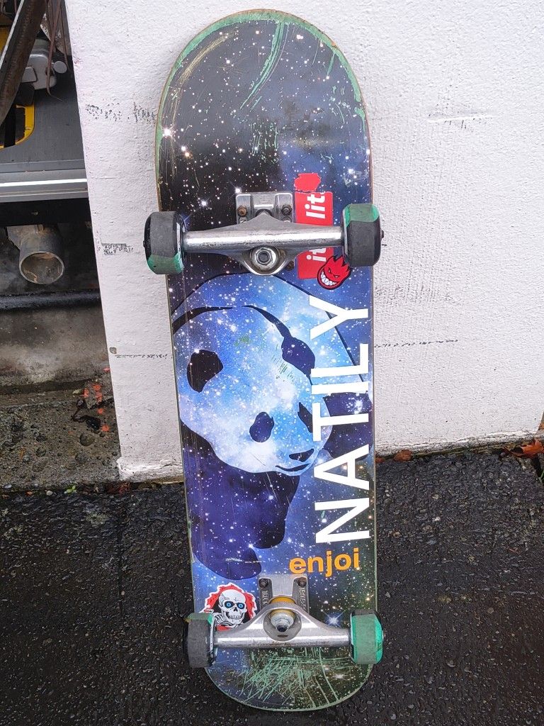 Enjoi natily Skateboard