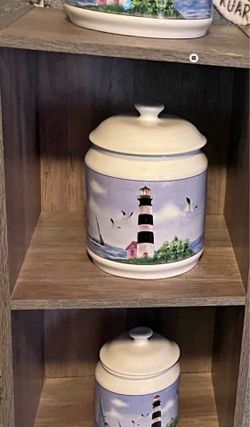 Lighthouse canisters
