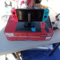 NINTENDO SWITCH 