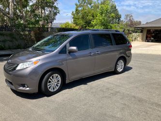 2014 Toyota Sienna