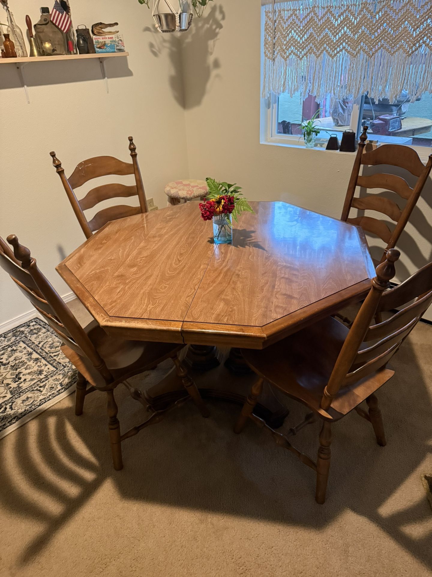 Table and Chairs 🪑 OBO