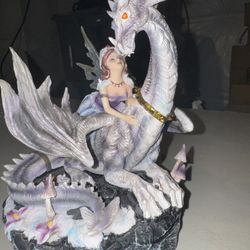 Dragon Collectible