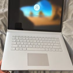 Microsoft surface book 2  i7 512GB 