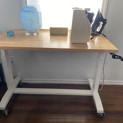 Work or Office Desk - Husky - Adjustable Height
