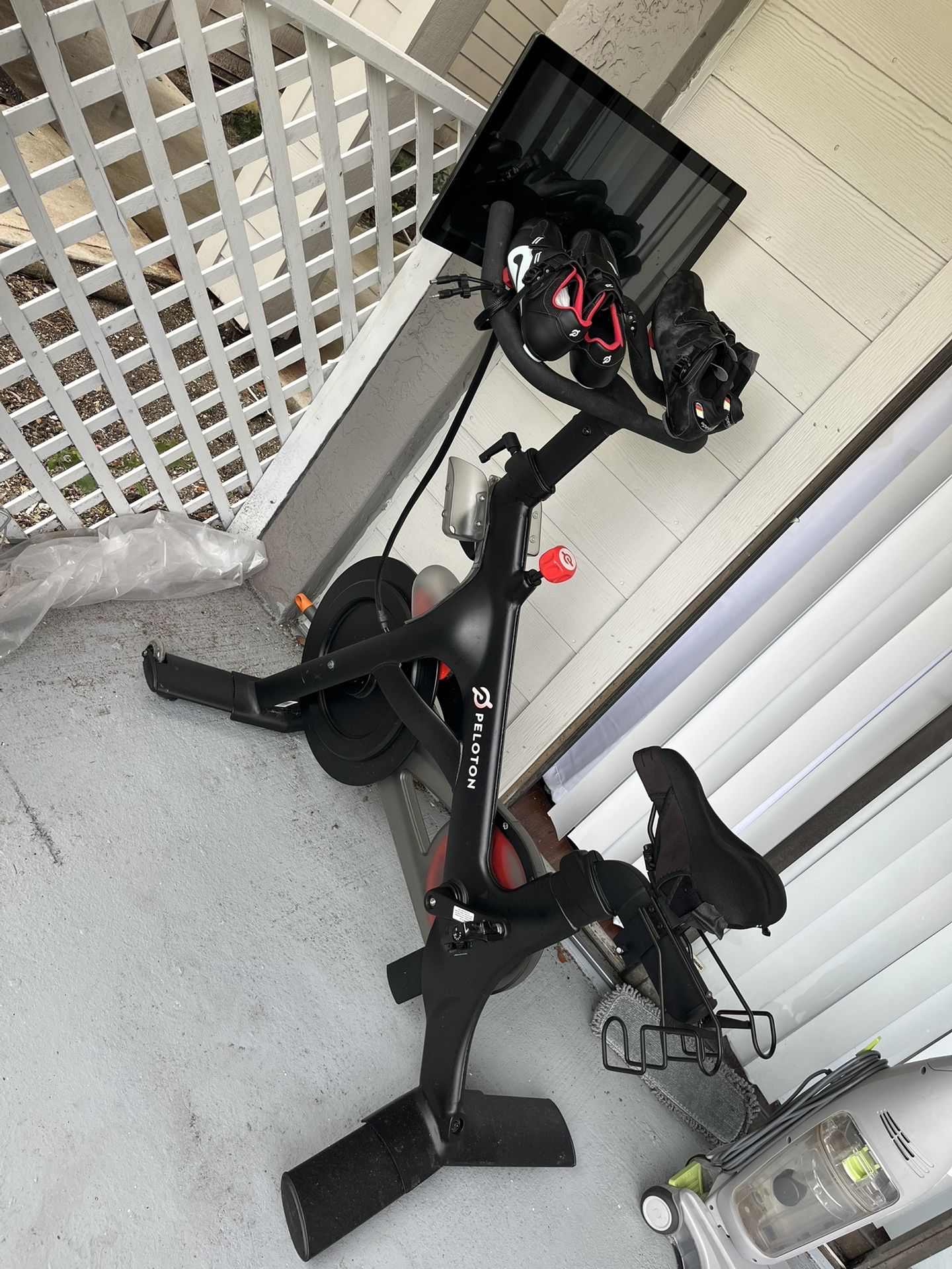 Peloton Bike