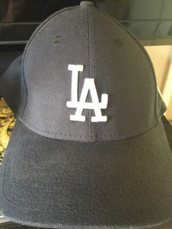 New Era flex fit Black Dodgers hat