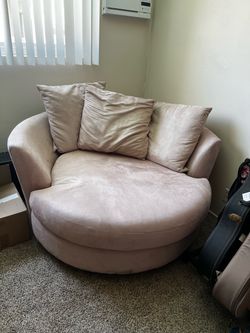 Round Chair
