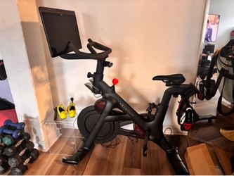 Peloton Bike + - CASH UPON PICKUP ONLY