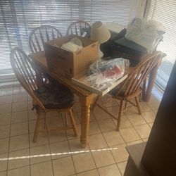 Moving Free Good Furniture 