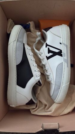 Men size 8.5 US Louis Vuitton Charlie Sneaker (Authentic)