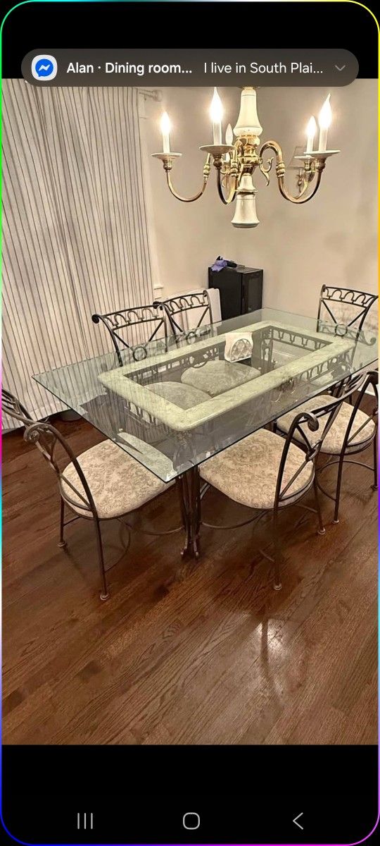 Kitchen table