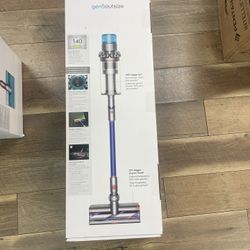 Dyson V15s Detect Submarine New In Box