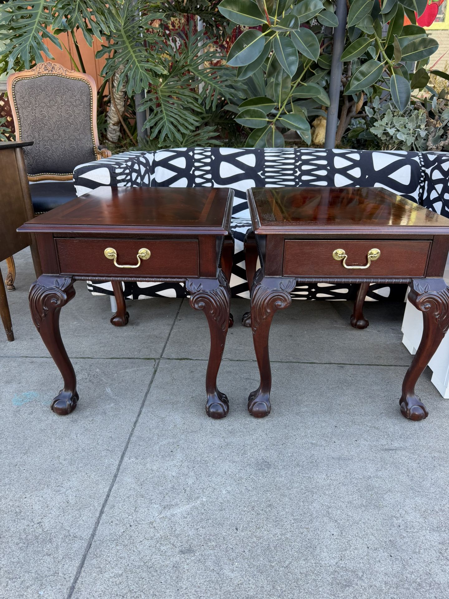 Antique Thomasville, Beautiful End Table Nightstands26 Deep 22 Wide 23 Tall