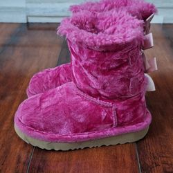 UGG Girl's Bailey Velvet Faux Fur Boots, Toddler Size 9