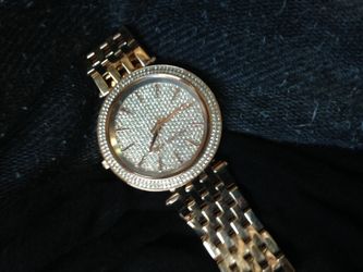Rose gold Micheal kors