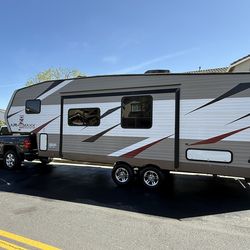 2016 Starcraft 26BHS