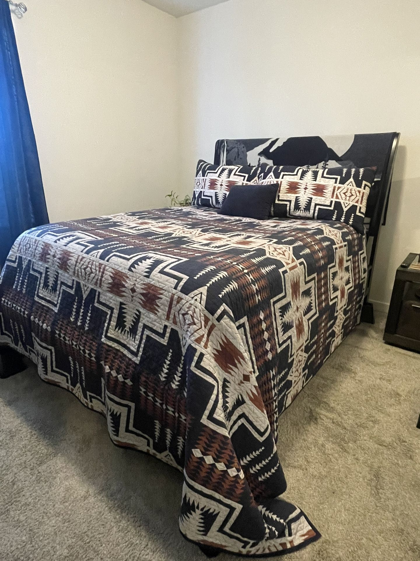 Queen Bedroom Set