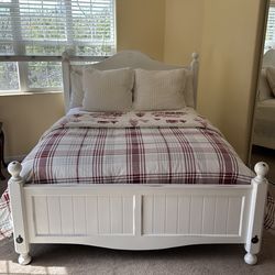 Title: Queen Size White Wood Bed Frame + Mattress – Farmhouse Style