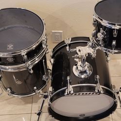 Ludwig Breakbeats Questlove 4pc Drum Set Black Sparkle