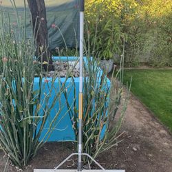 DeWalt 36" Aluminum Landscape Rake