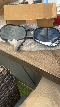 Motorcycle mirrors