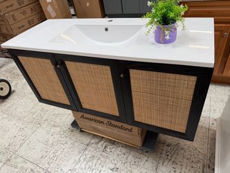 Bathroom cabinet