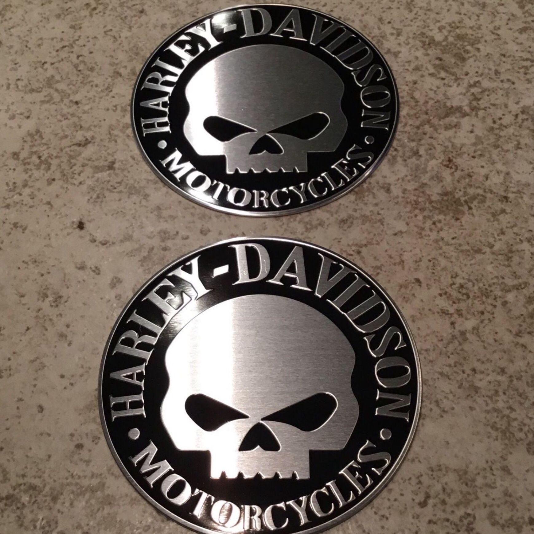 Harley Davidson Motorcycle Emblems Metal Decal Willie G Skull Black & Stainless