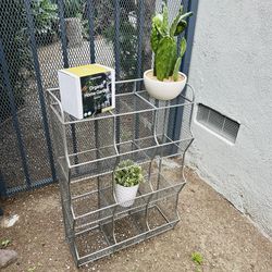 Plant /Succulent Holder 🪴— Really unique! Holds 12+ Plants — AND Organic Seed Kit!! Home & Yard Decor