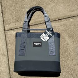Yeti Camino 20 bag - New with tags