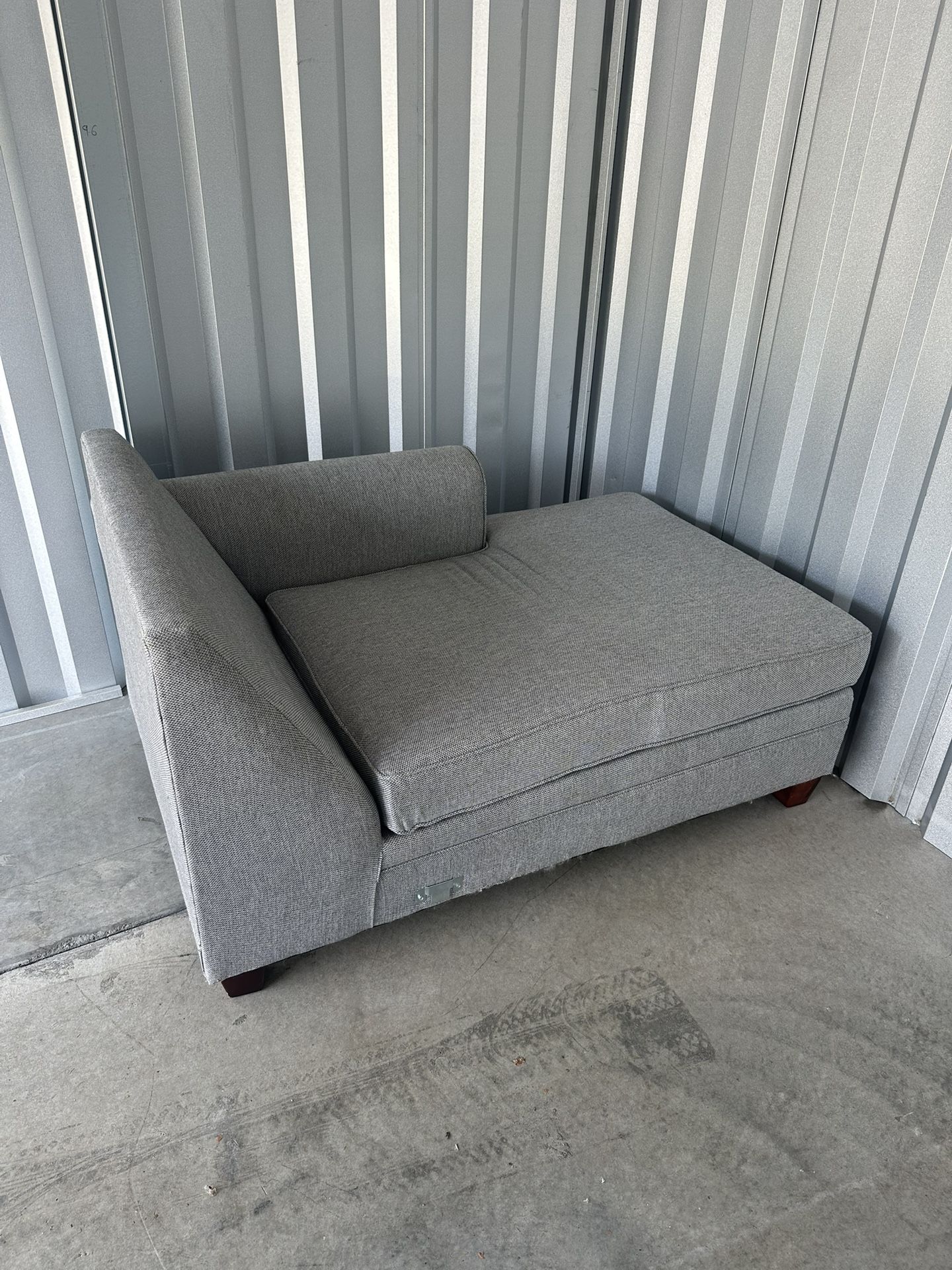 Chaise Sofa Seat