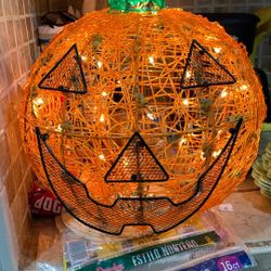 Vintage 50" Diameter Halloween Spun Spaghetti Lucite Plastic Pumpkin Jack O Lantern Lights Up
