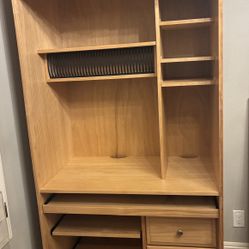 Gorgeous Solid Wood Hide Computer Desk Armoire In Excellent 