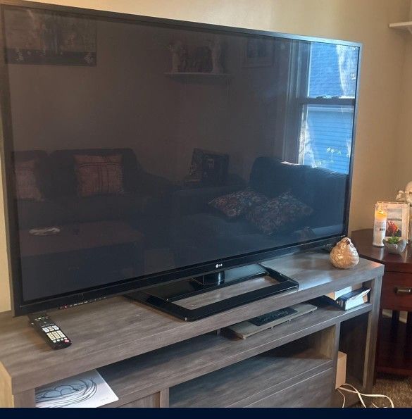 Roku TV With Stand
