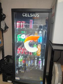 Commercial refrigerator