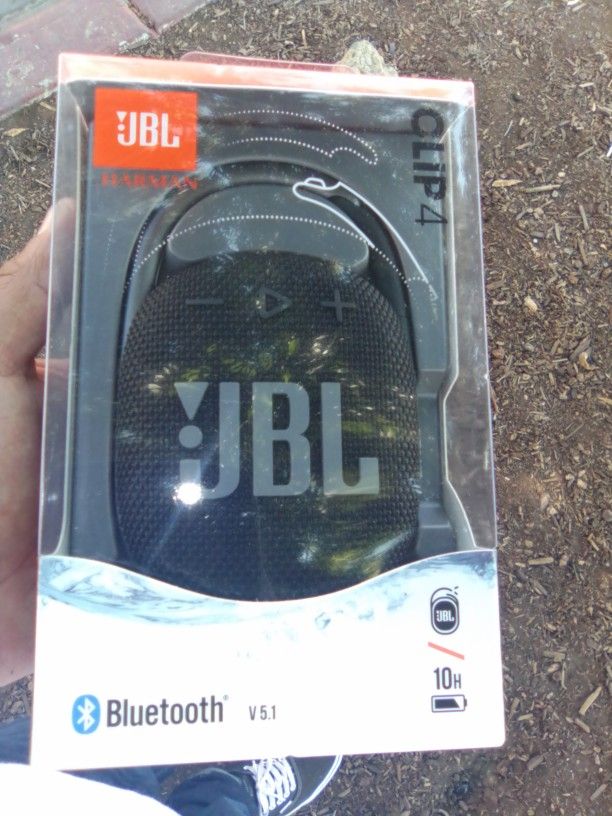 Black On Black Jbl Clip 4 Bluetooth Speaker 